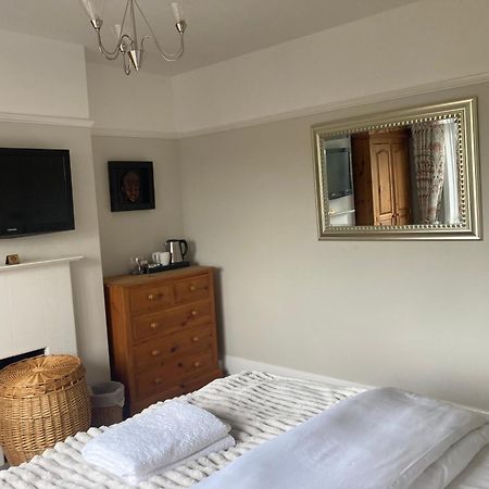 Abi B&B Cliftonville Eksteriør billede